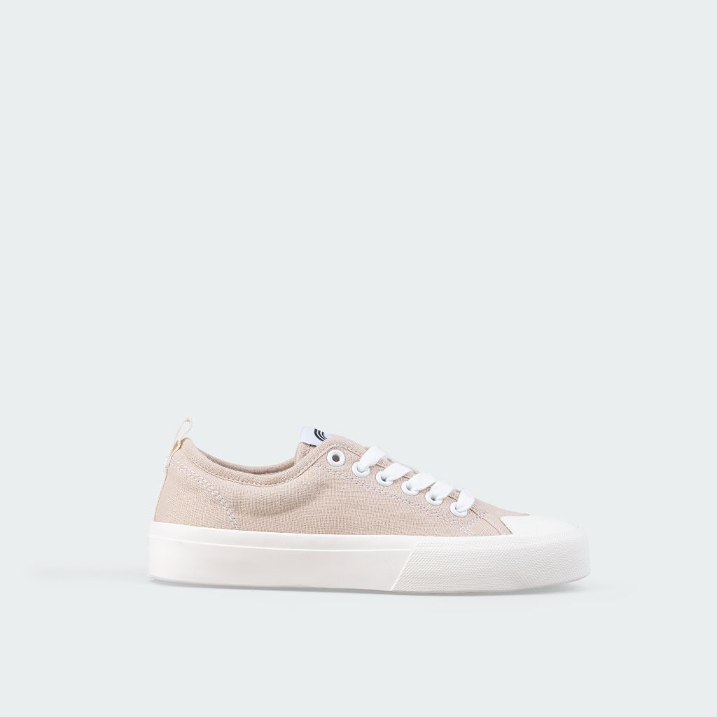 Giày sneaker nữ đế bằng ChristinA-Q TTU125