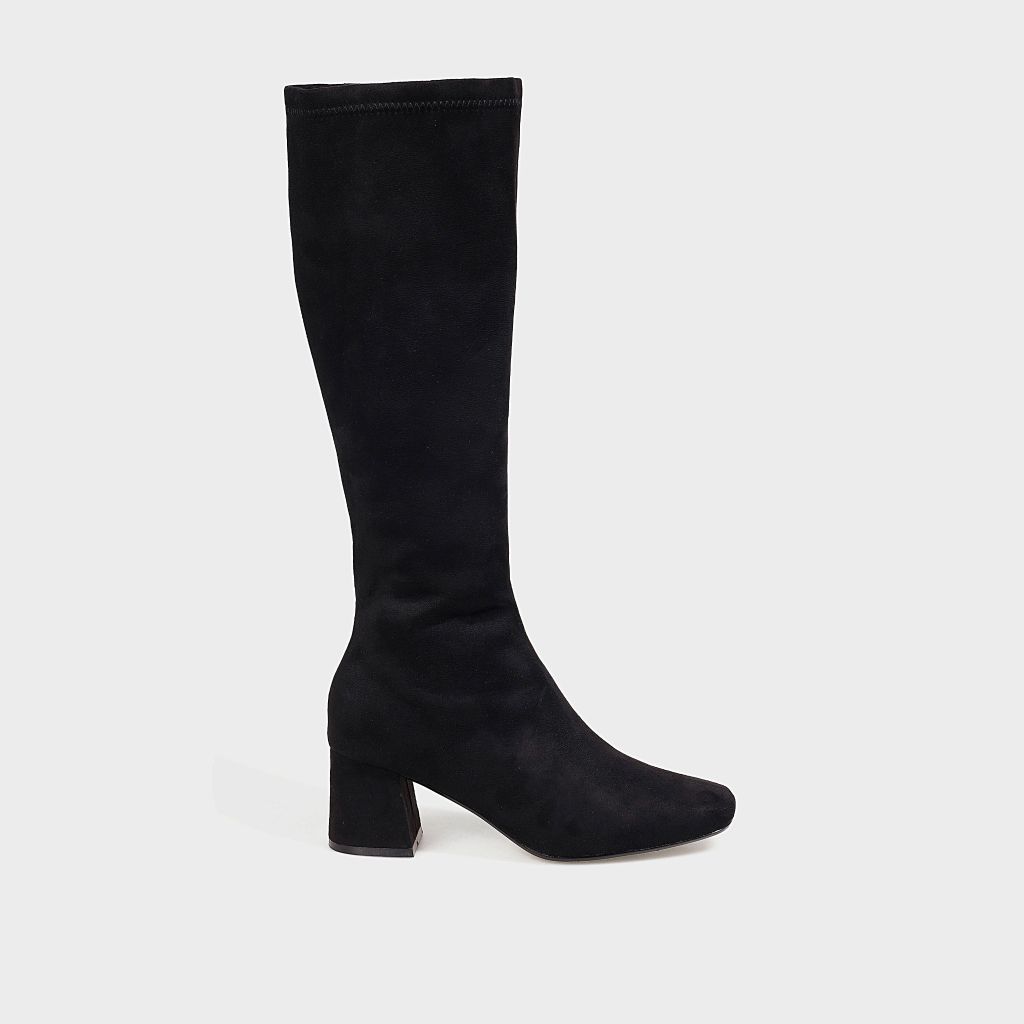 Giày boots nữ mũi vuông ChristinA-Q BOV010D