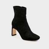 Giày boots nữ mũi vuông ChristinA-Q BOV012D