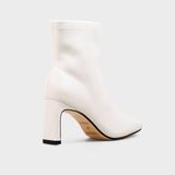 Giày boots nữ mũi vuông ChristinA-Q BOV012D