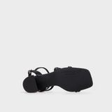 Giày Sandals Nữ Gót Trụ CHRISTINA-Q XDN340E