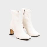 Giày boots nữ mũi vuông ChristinA-Q BOV012D