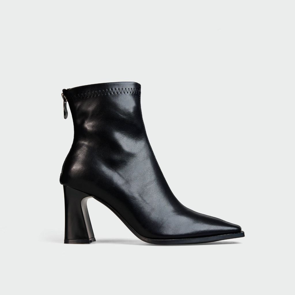 Giày Boots Nữ Mũi Vuông CHRISTINA-Q BOV019F