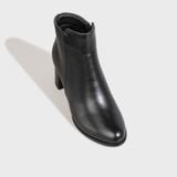 Giày Boots Nữ Mũi Tròn CHRISTINA-Q BOT123F