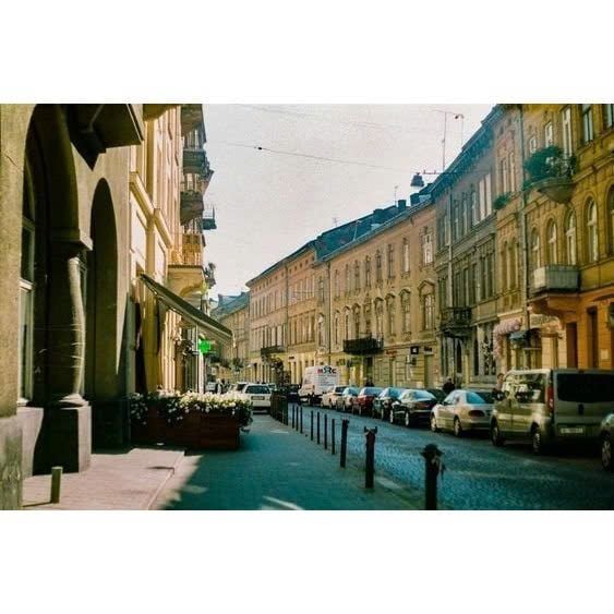 Film cuộn Fujifilm color C200 35mm dùng cho các dòng máy ảnh film