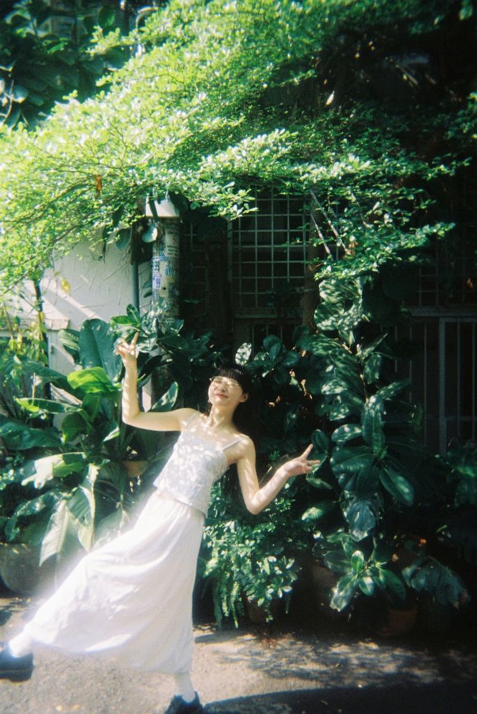 Máy ảnh chụp 1 lần Kodak Funsaver Camera - 27 kiểu ảnh