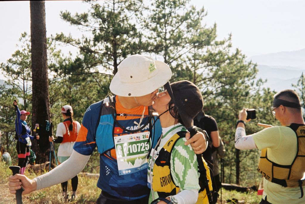 FUJI C400 36exp ISO 400 date xa - Film 35mm hộp lẻ 1 cuộn Fuji C400