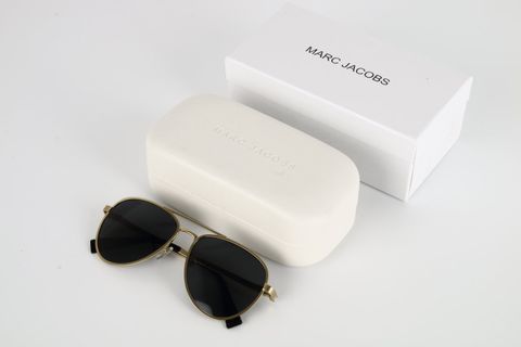  Kính Mát Marc Jacobs 240/S 