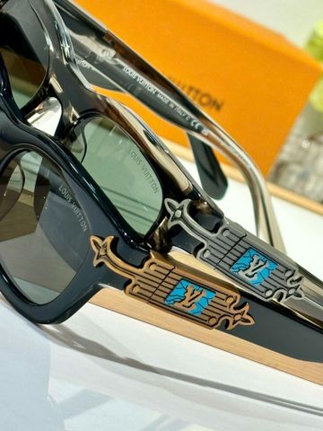  Kính Mát Louis Vuitton Z2529U 