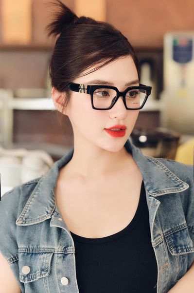  Gọng Kính Miu Miu Mu 04UY Hàng Xuất Dư 