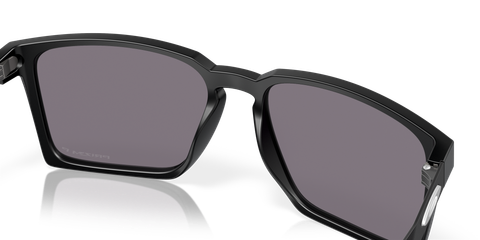  Oakley Exchange Sun Polarized 0OO9483 Kính Mát Chính Hãng – Tem Luxottica 