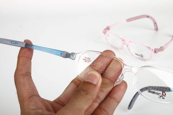  Gọng Kính Trẻ Em Ems T105 