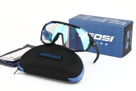  Kính Mát Thể Thao Đổi Màu Tifosi Sledge – Tròng Clarion Blue Fototec Chính Hãng 
