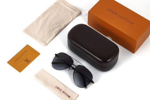  Kính Mát Cao Cấp Aviator Louis Vuitton Z0755 