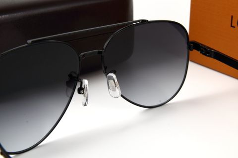  Kính Mát Cao Cấp Aviator Louis Vuitton Z1201 