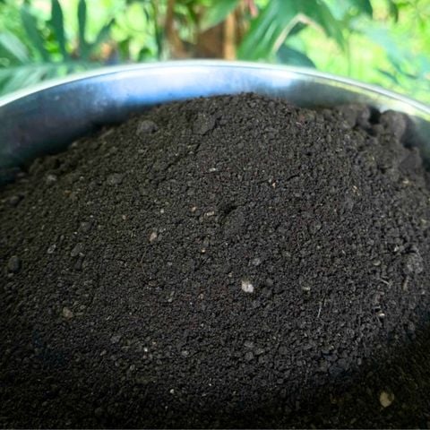 Phân gà bột SFARM - Phân gà dạng bột, hữu cơ, tăng sức đề kháng cho cây