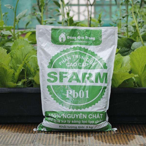 Phân Trùn Quế SFARM PB01 - Bao 5kg- Phân hữu cơ chất lượng - Giá tốt.
