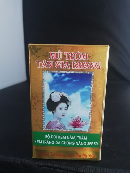 Kem Mủ Trôm Tân Gia Khang - Bộ đôi kem Nám, Thâm, Trắng da, Chống nắng 10g x 2 hủ