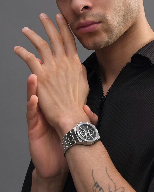 Đồng hồ Maurice Lacroix AI1118-SS002-330-1