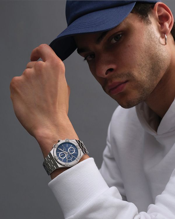 Đồng hồ Maurice Lacroix AI1118-SS002-430-1