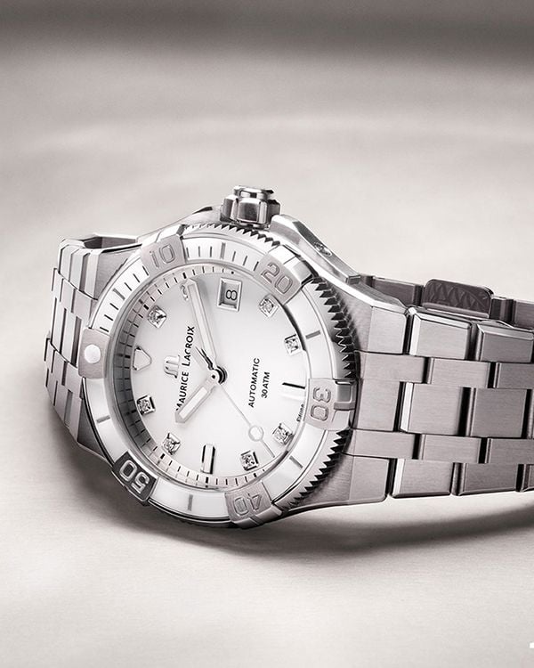 Đồng hồ Maurice Lacroix AI6057-SSL72-150-1