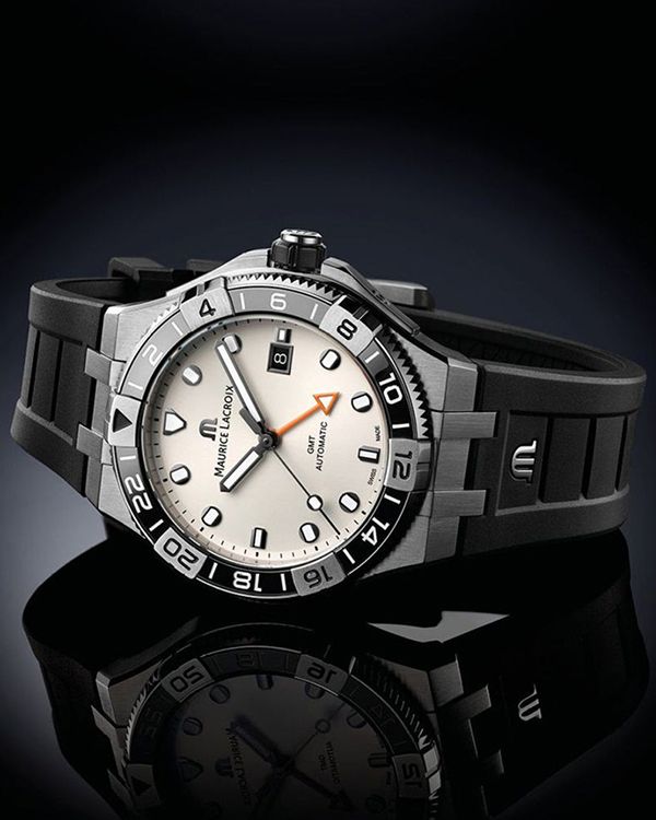 Đồng hồ Maurice Lacroix AI6158-SS001-130-2