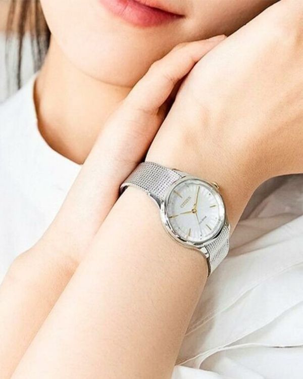Đồng hồ Citizen EM0814-83A