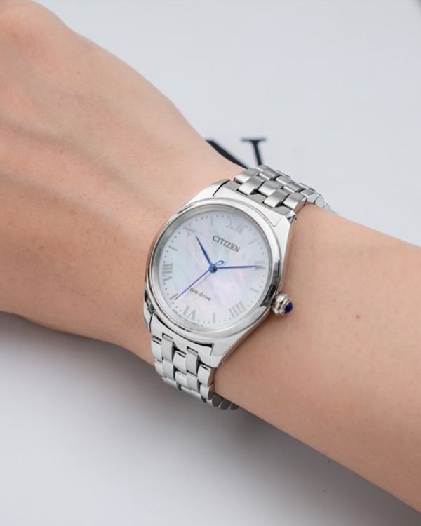 Đồng hồ Citizen EM1140-80D