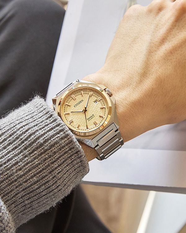 Đồng hồ Citizen NB6059-57P