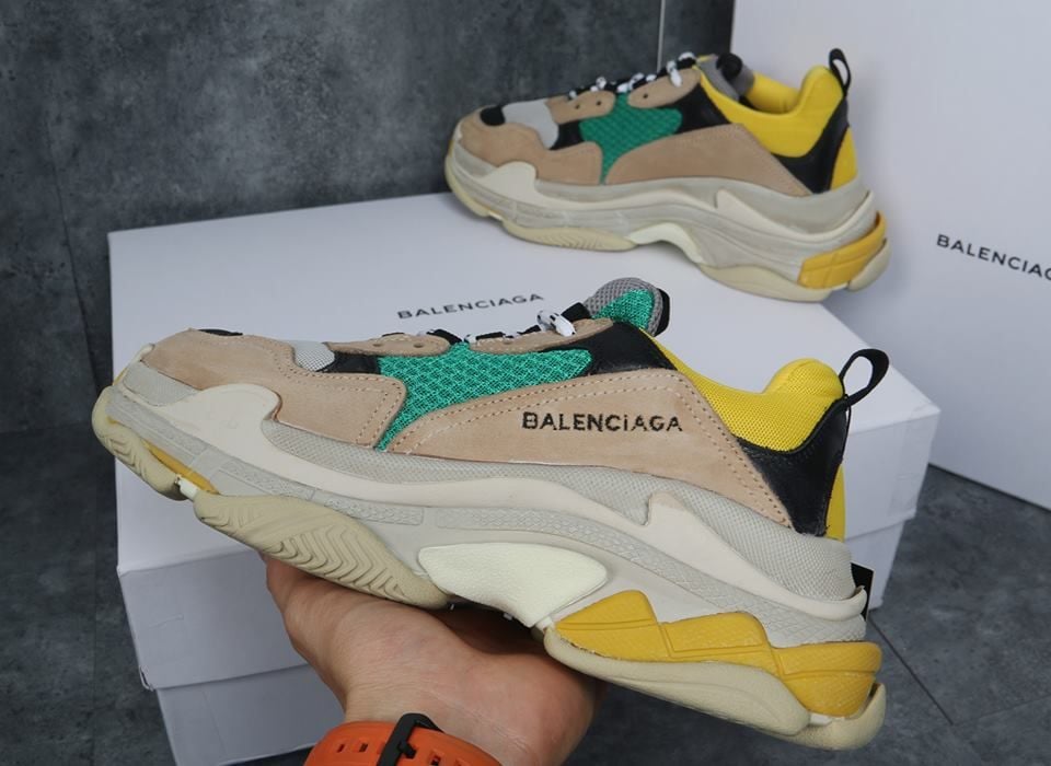 Giày Balenciaga Triple S Thể Thao Nam Nữ Sneaker Cao Cấp Phối Vàng Xanh Rêu Size 3643 Lazadavn #31 Giày Balenciaga Triple S Thể Thao Nam Nữ Sneaker Cao Cấp Phối Vàng Xanh Rêu Size 3643 Lazadavn