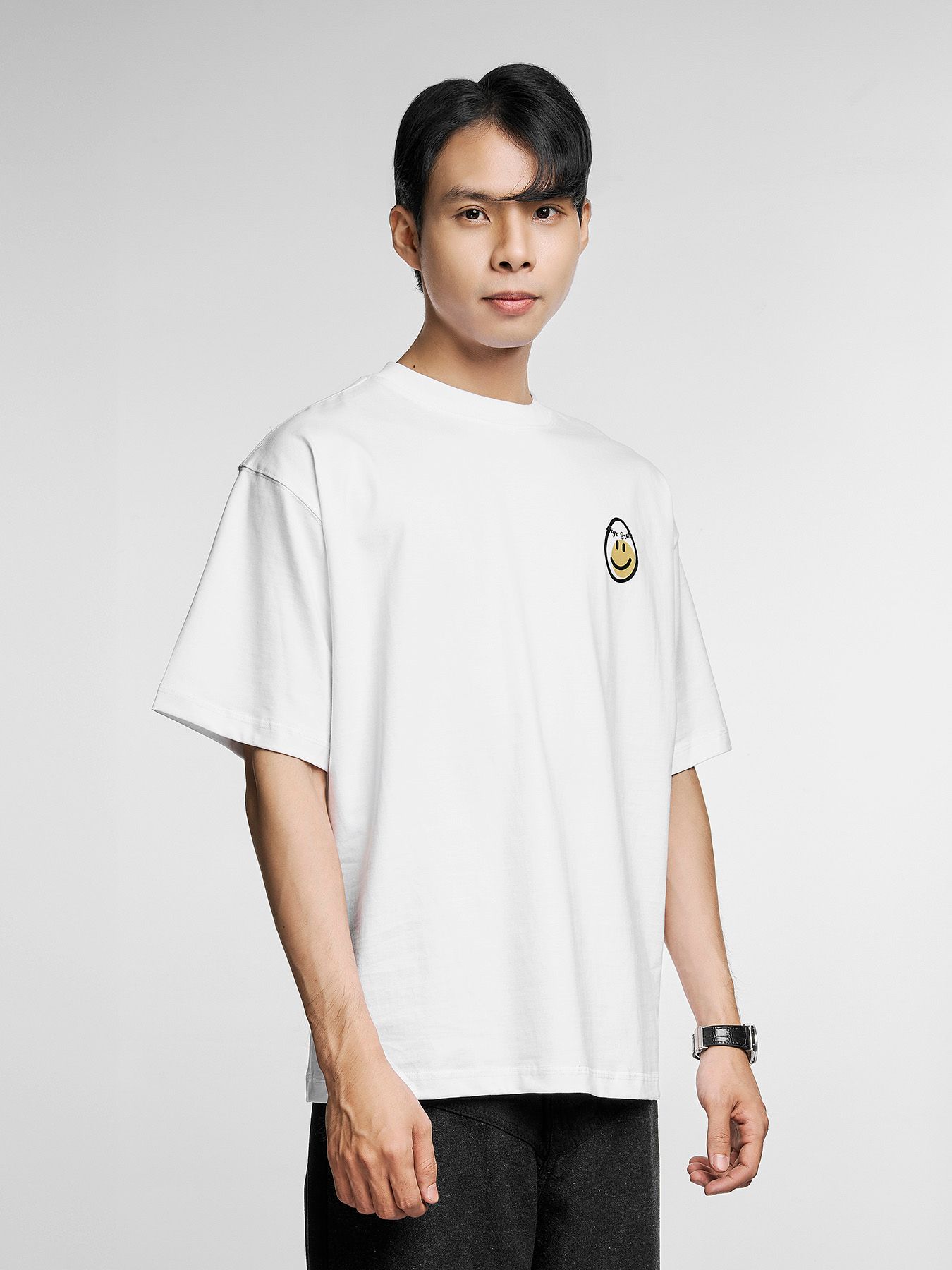  Áo thun over nigo smile 
