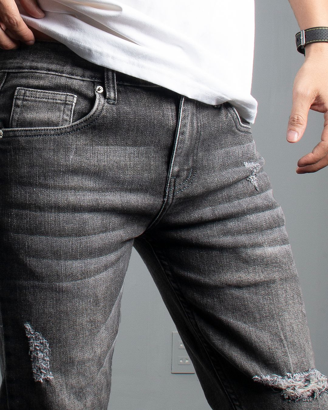  Quần jean skinny xám rách 75 