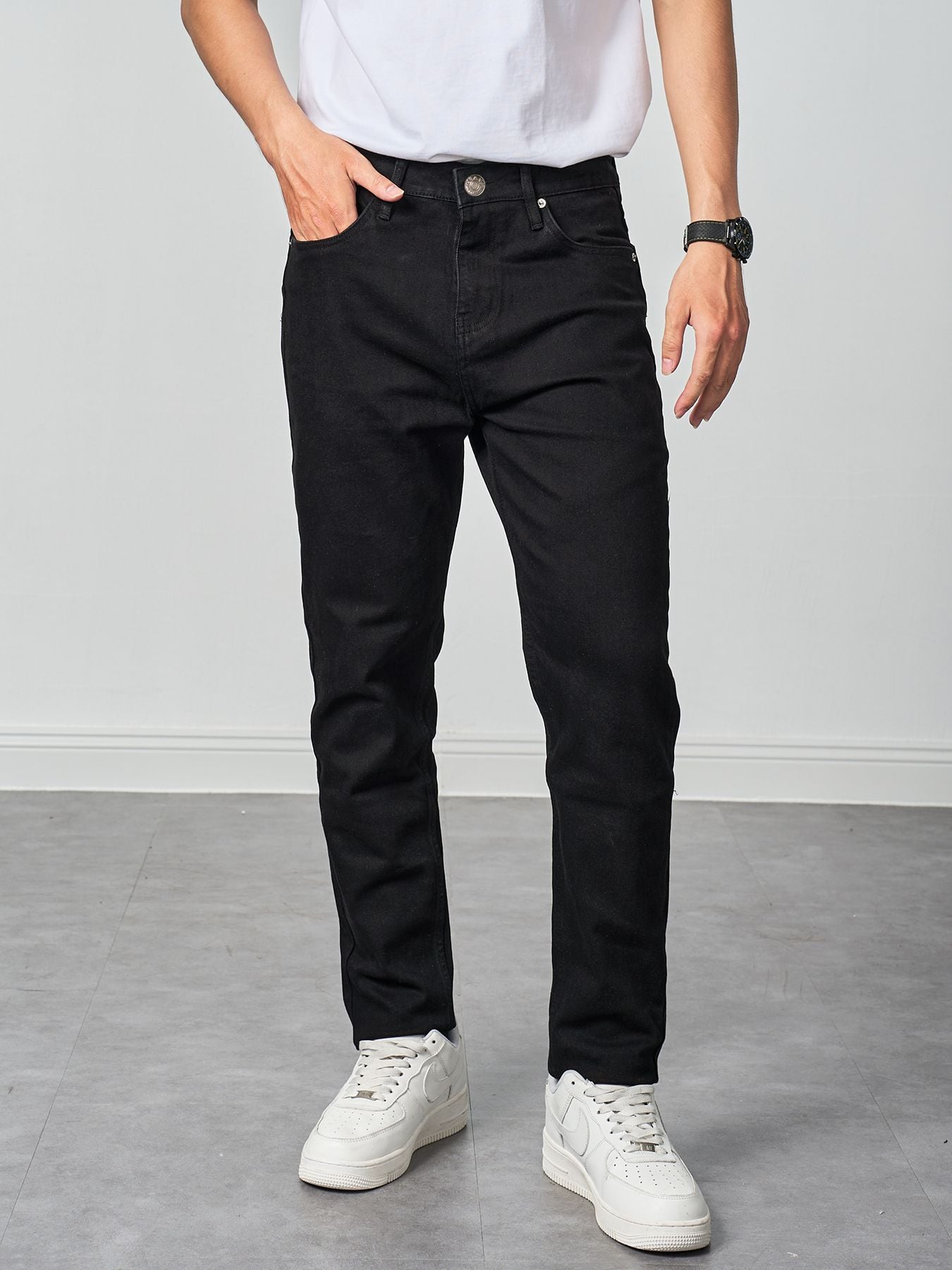  Quần jean đen trơn 