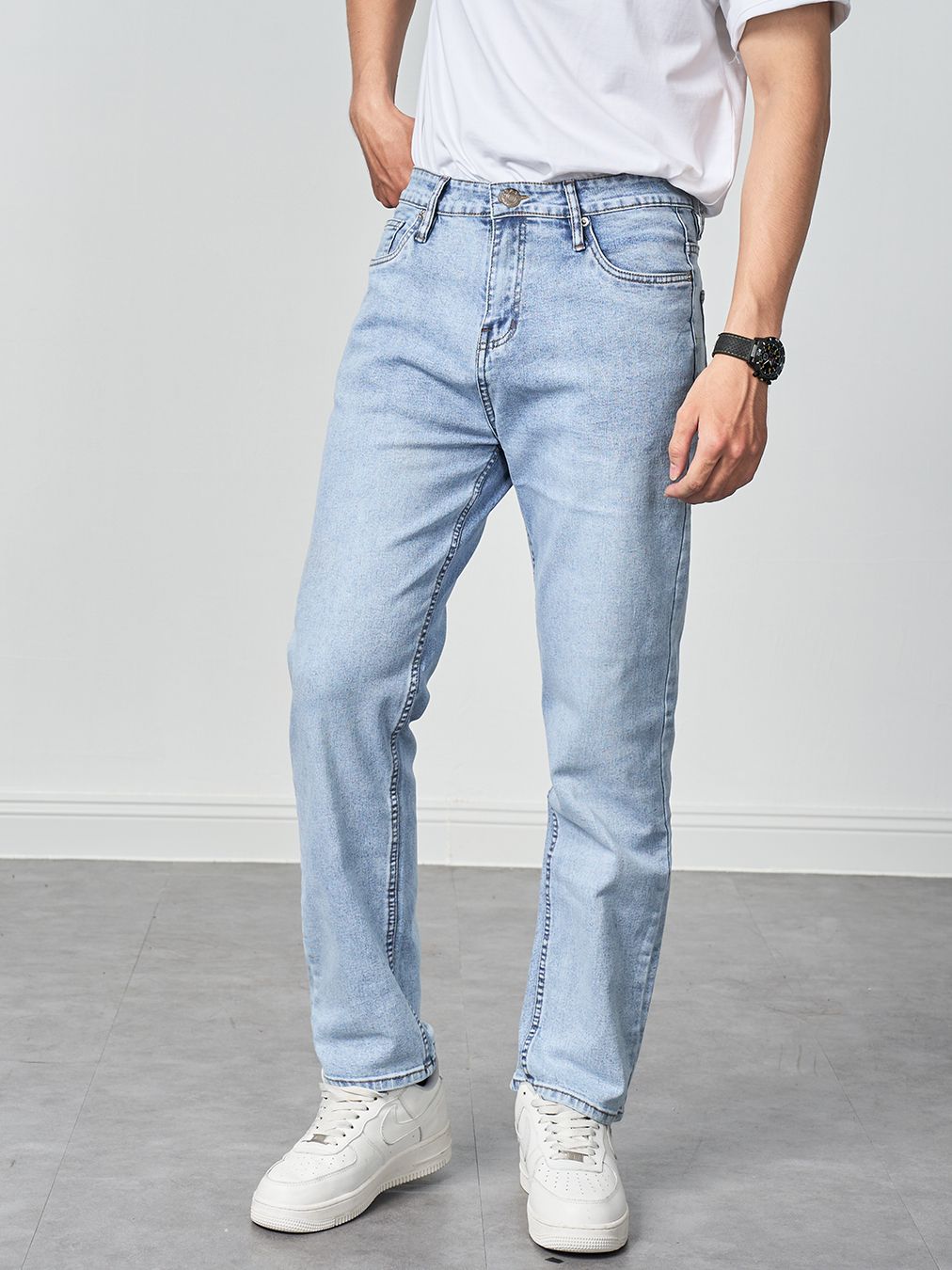  Quần jean regular fit Light 20 