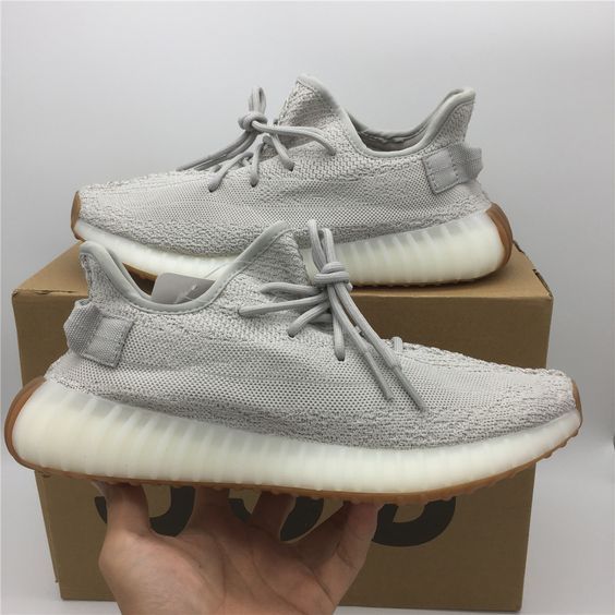  Giày yeezy sesame rep 