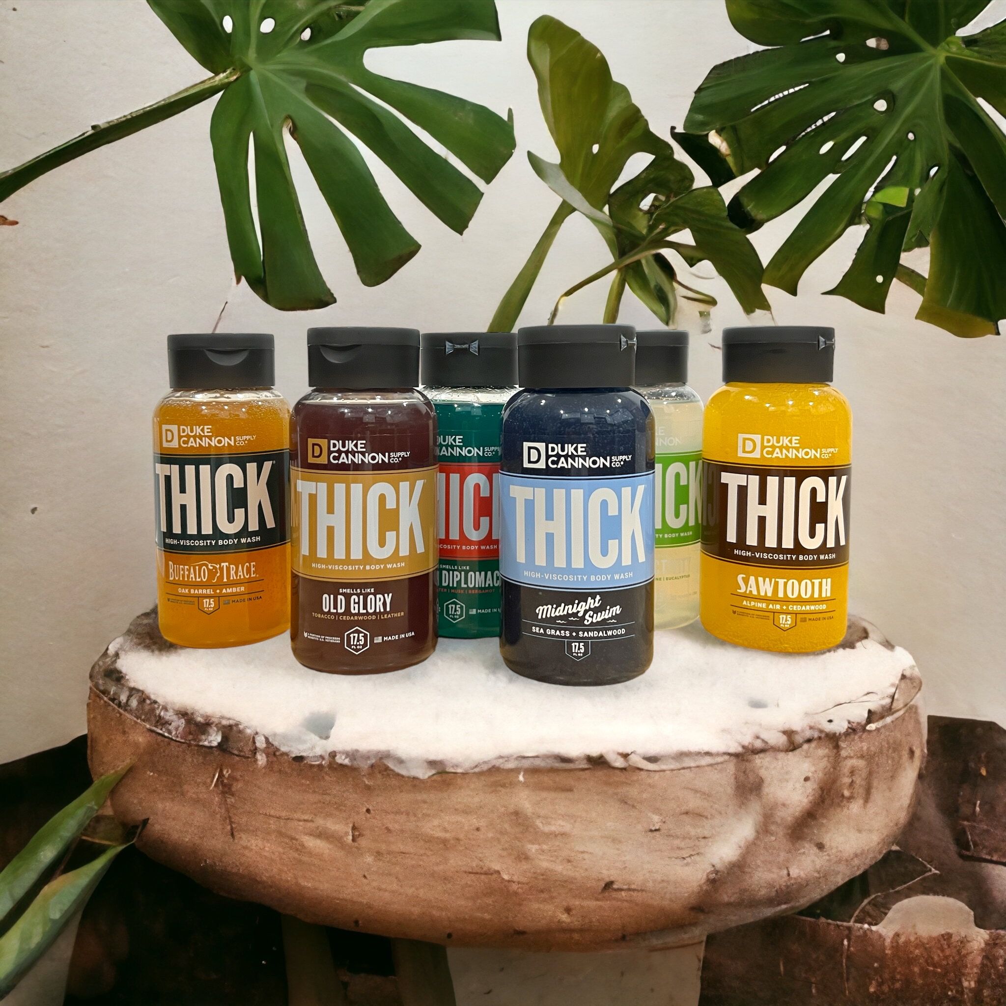  Sữa tắm cho nam Duke Cannon Thick High - Viscosity Body Wash 517ml - sạch sâu hơn với mùi hương thơm lâu nam tính 