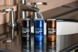  Lăn khử mùi nam Duke Cannon Natural Charcoal Deodorants 78g than hoạt tính tự nhiên, kháng khuẩn & khô thoáng cả ngày 