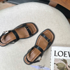 Sandal 2p gót tròn mũi vuông quai nối hậu đính khóa hậu xé dán - MS: S2-25002