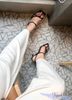 Giày nữ sandal 7p gót vuông nhỏ sơn mũi vuông kẹp ngón bảng ngang nhỏ- MS: S7-26012