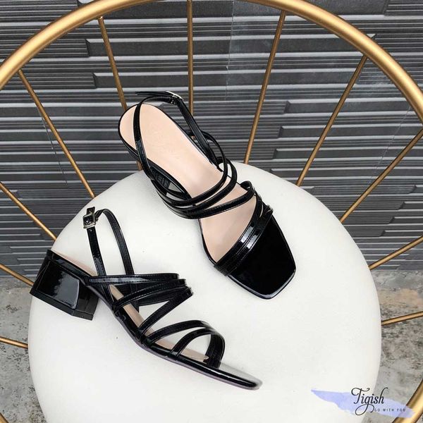 giày sandal kiểu mới cực xinh