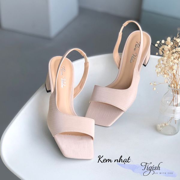 giày sandal xịn cực mềm êm