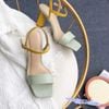 Giày Sandal 7p gót trụ tròn nhỏ bảng ngang may chỉ hậu phối vàng - MS: S7-26018