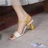 Giày Sandal 7p gót trụ tròn nhỏ bảng ngang may chỉ hậu phối vàng - MS: S7-26018