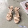 Sandal 9p gót trụ tròn mũi tròn bảng ngang may chỉ giữa - MS: S9-72002