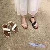 Sandal xẹp mũi tròn xỏ ngón quai chéo hâu vòng - MS: SX-25058