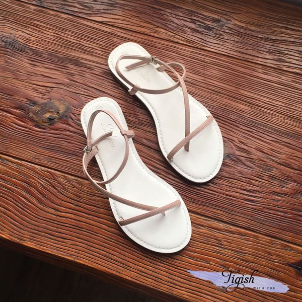 giày sandal quai xéo nhỏ xinh xắn 