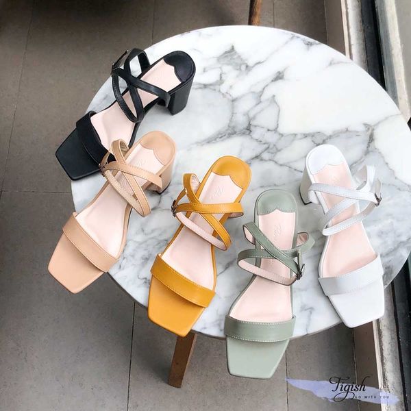 giày sandal cao gót cực xinh 