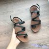 Sandal xỏ ngón chữ M