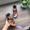 Giày sandal da xỏ ngón quai khuyết