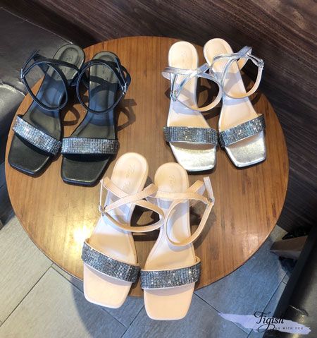 Xưởng giày sandal kiểu mới nhất tigish